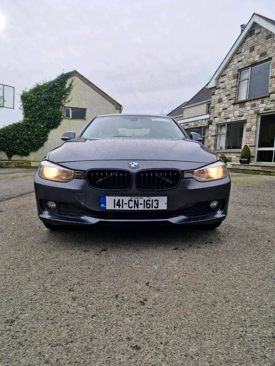 BMW 320d 2014 - Image 2