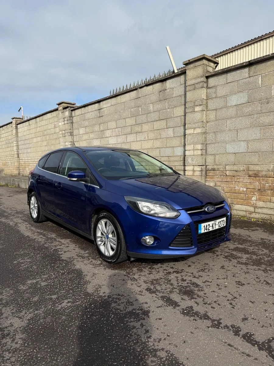 142 Ford Focus titanium, NCT 02/27 - Image 1