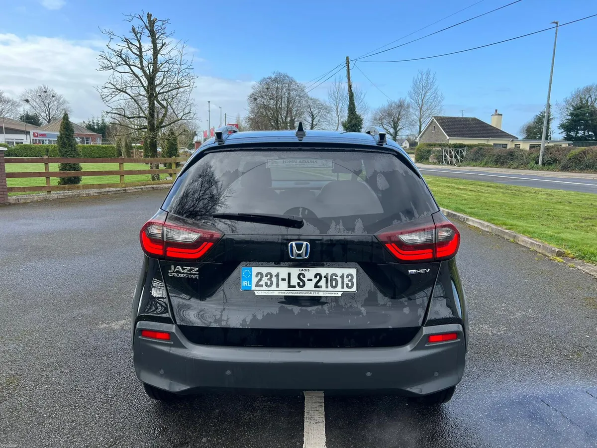 Honda Jazz Crosstar Advance e:HEV - Image 4