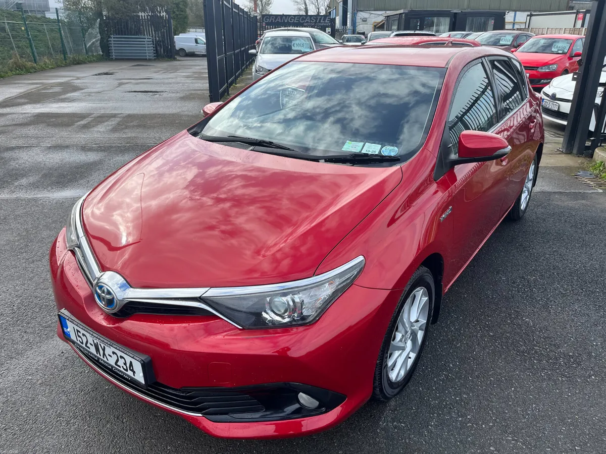 Toyota Auris 2015,  1.8 HYBRID AUTO FULL HISTORY - Image 3