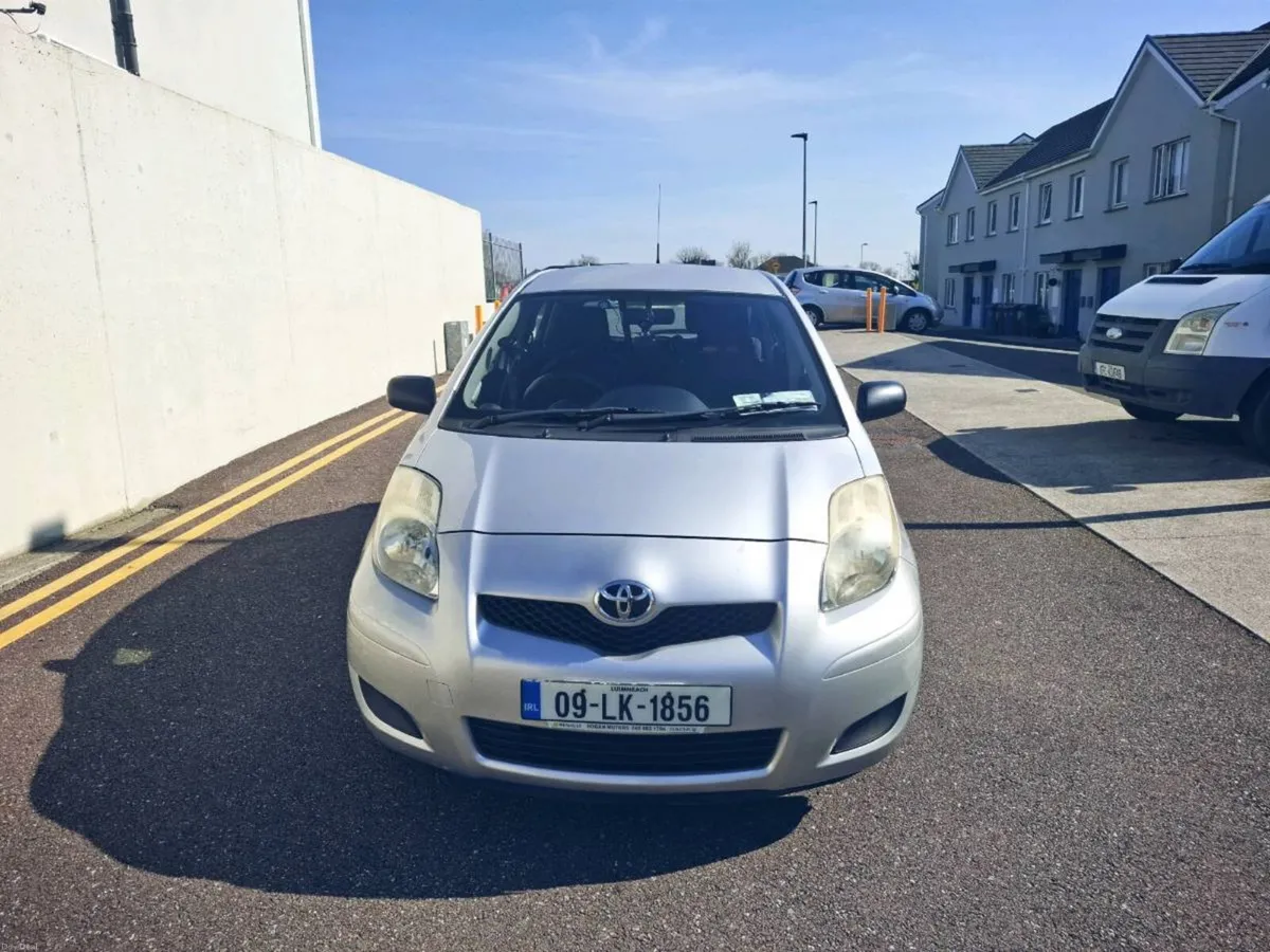 Toyota Yaris - Image 3