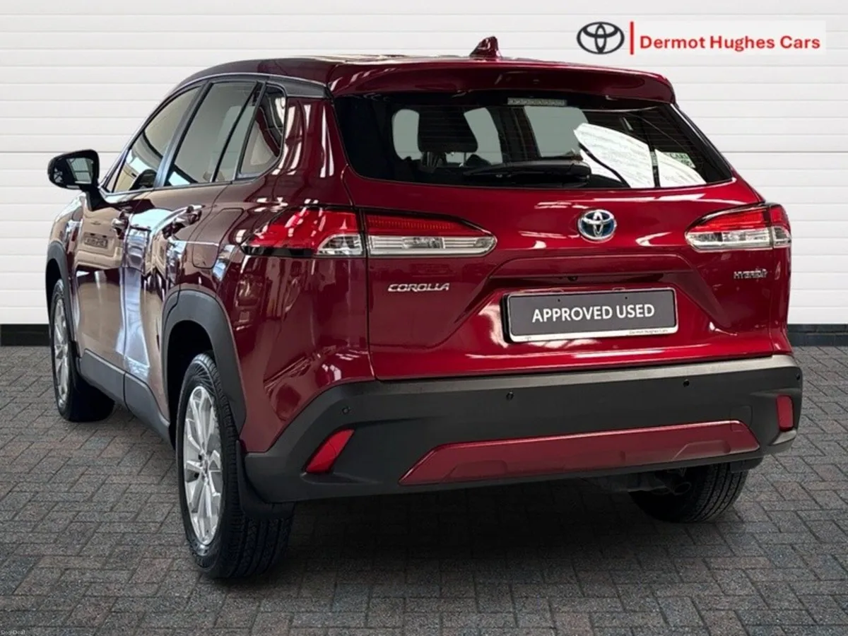Toyota Corolla Cross LUNA 1.8 HYBRID AUTO - Image 2