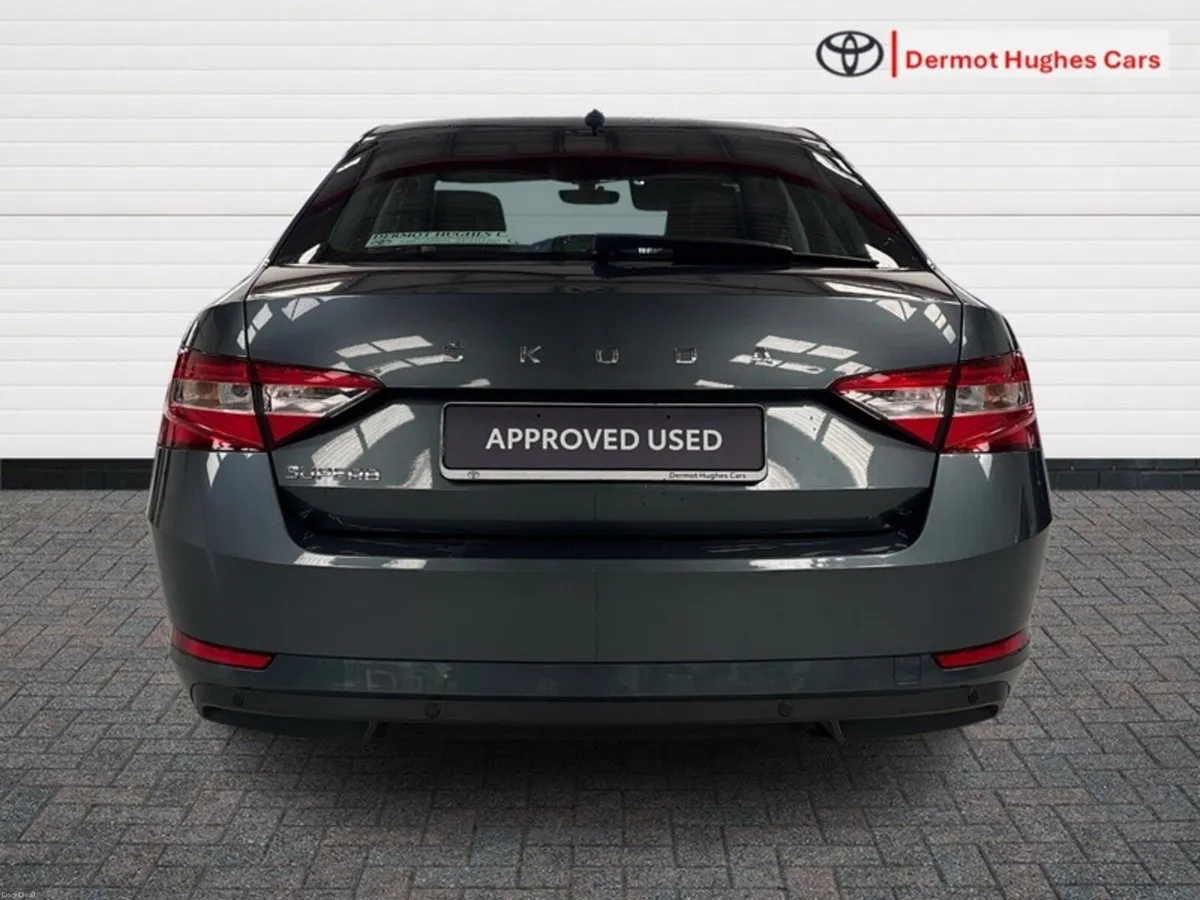 Skoda Superb ACTIVE 2.0 TDI 150HP 4DR - Image 4