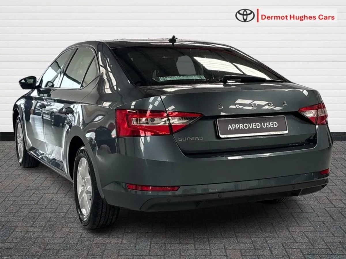 Skoda Superb ACTIVE 2.0 TDI 150HP 4DR - Image 2