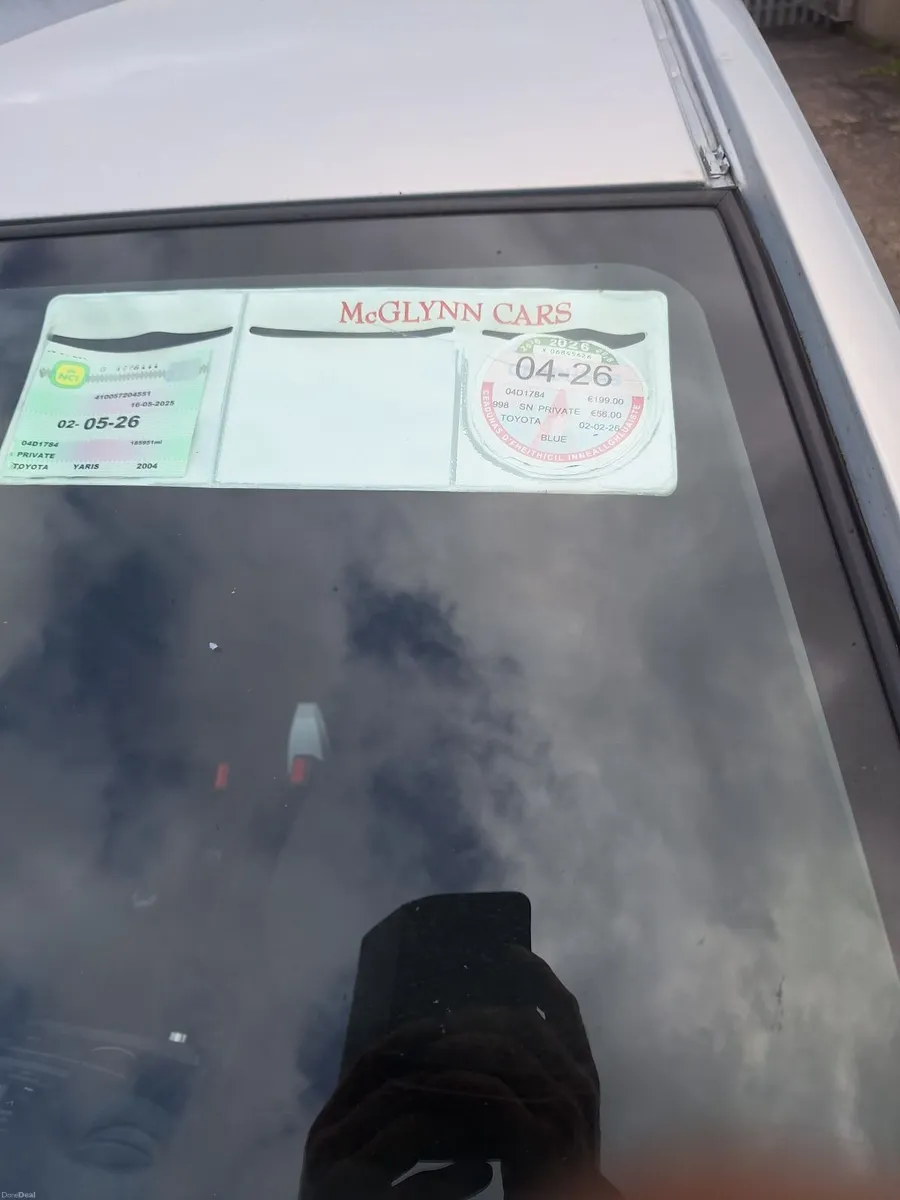 Toyota Yaris 2004 - Image 1