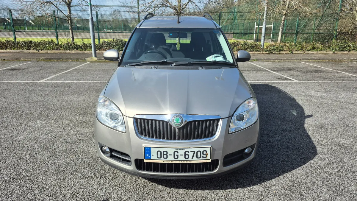 Skoda Roomster 2008 1.6 AUTOMATIC - Image 2