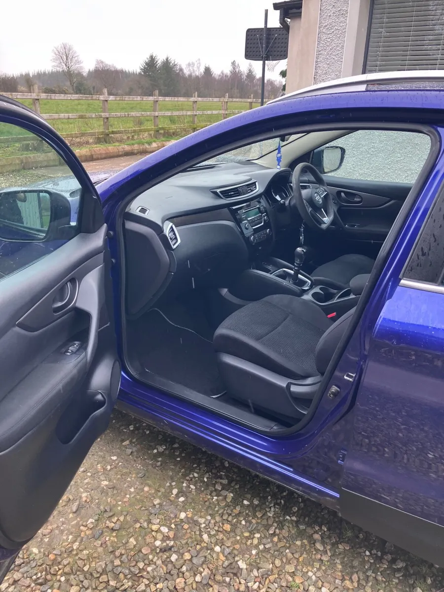 Nissan Qashqai 1.5 2018 - Image 3