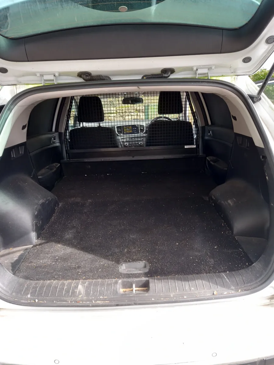 2021 Kia Sportage COMMERCIAL 1.6 Diesel Hybrid - Image 2