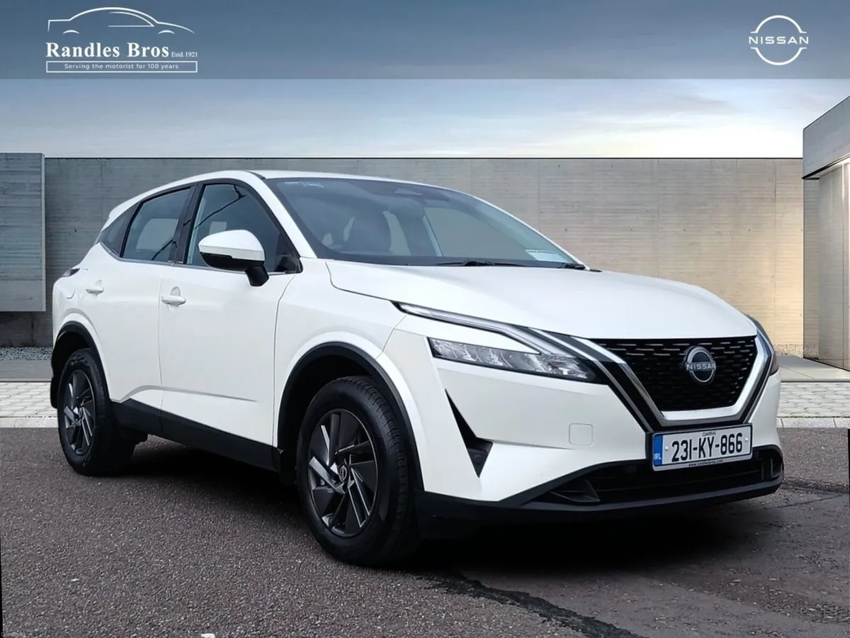 Nissan Qashqai 1.3 PET MILD HYBRID SV - Image 1