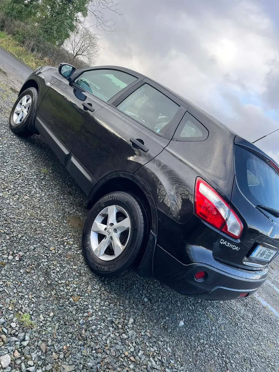 Nissan Qashqai 2011 - Image 2