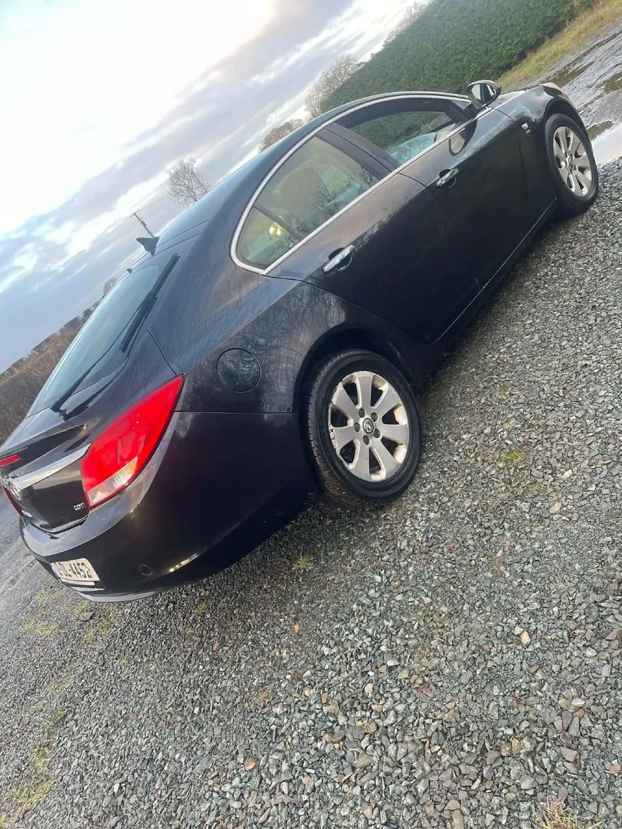 Vauxhall Insignia 2012 nct'd & taxed - Image 2
