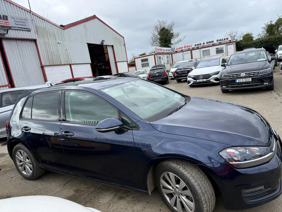 Volkswagen Golf 2014 - Image 2