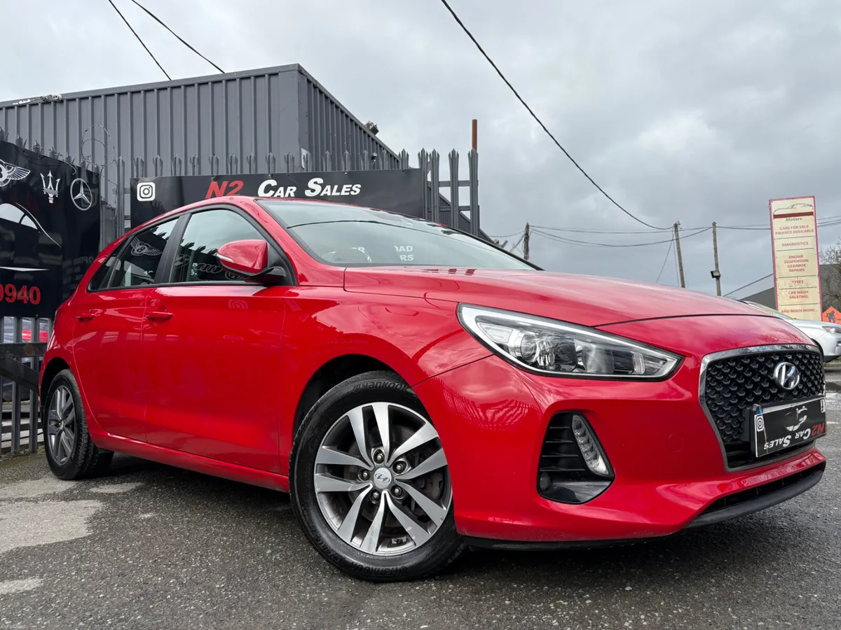 172 Hyundai i30 1.6 Diesel, LOW MILES, NEW NCT - Image 3