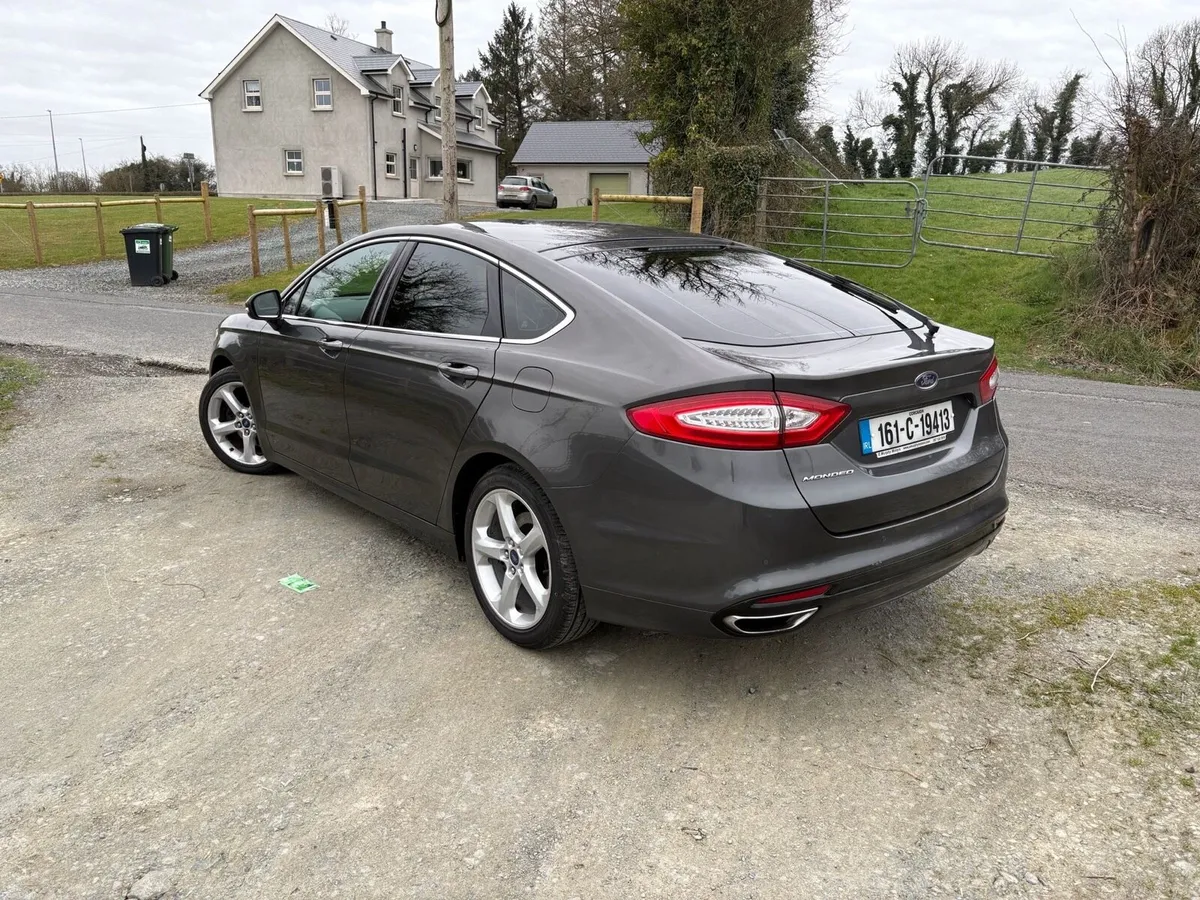 Ford Mondeo 2.0TDCI TITANIUM *MINT CAR/TOP SPEC - Image 3