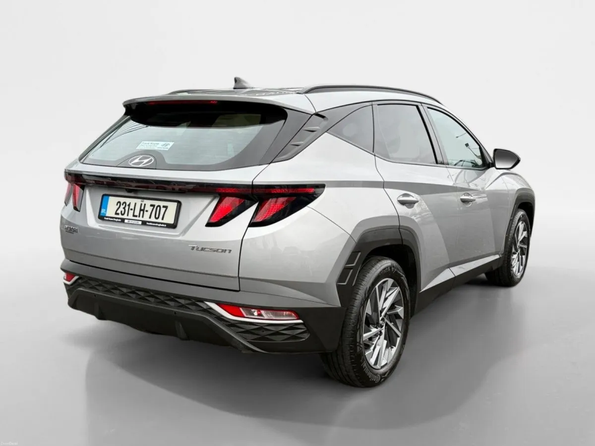 Hyundai Tucson 2WD Executive - Image 6