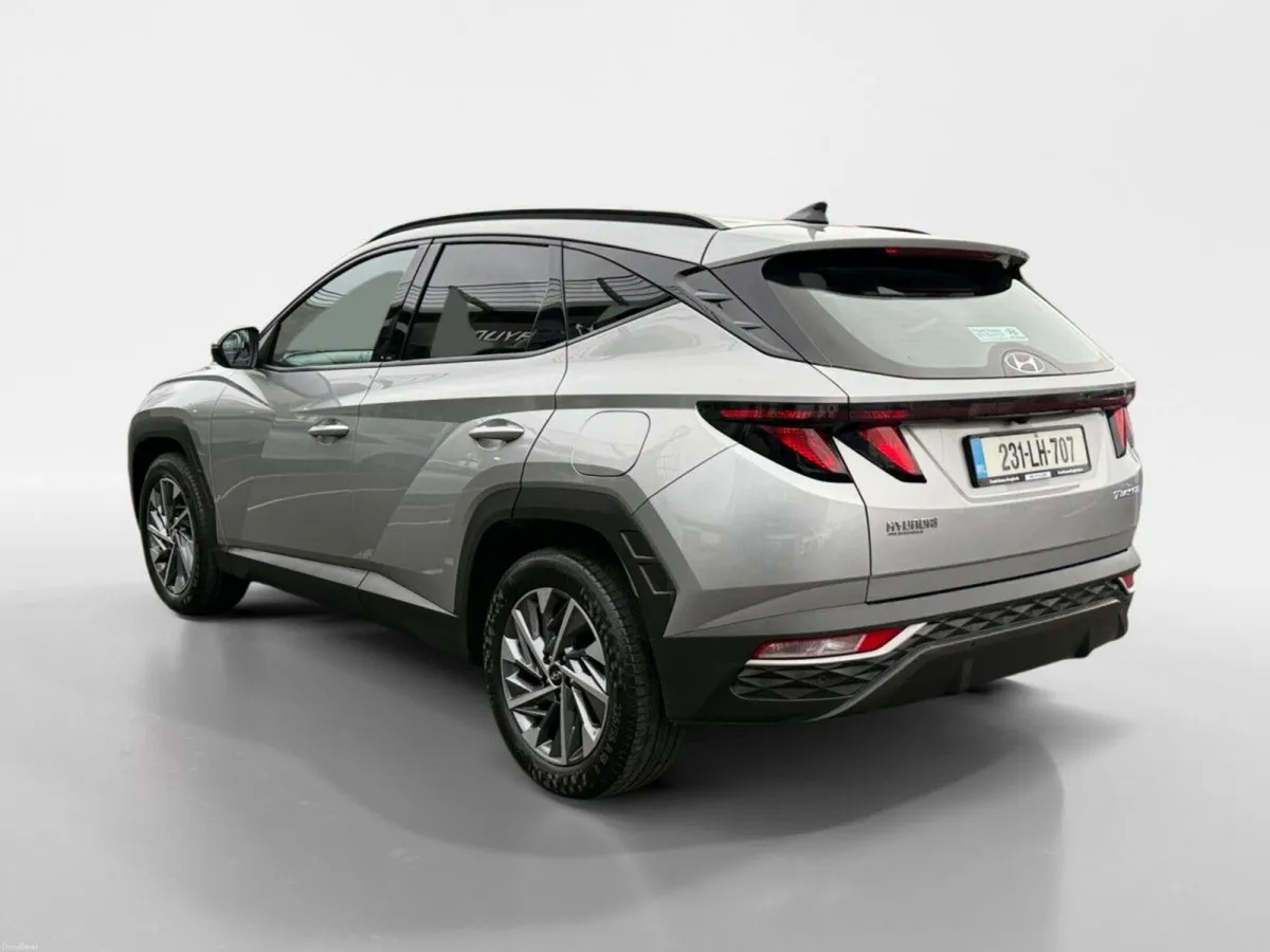 Hyundai Tucson 2WD Executive - Image 4