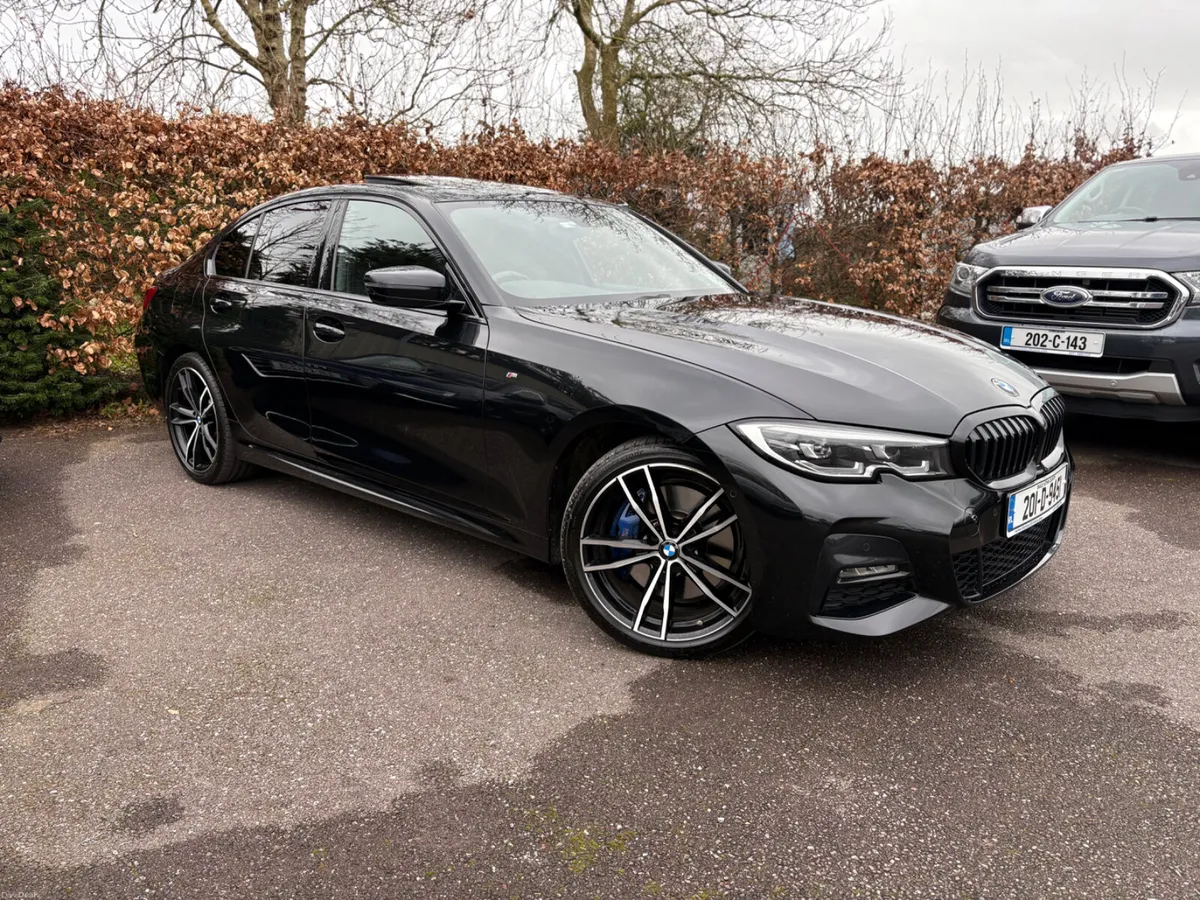 330E M-SPORT PRO | BIG SPEC | LOW KMS - Image 1