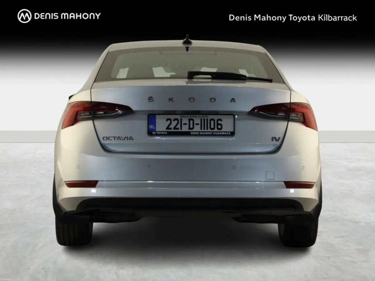 Skoda Octavia STYLE 204BHP AUTO - Image 4
