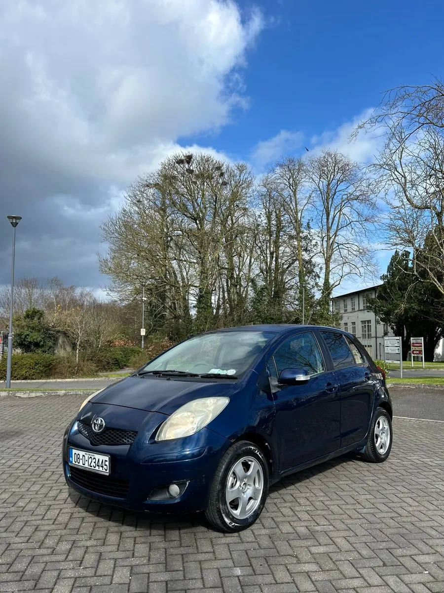 TOYOTA VITZ 2008 AUTOMATIC NCT&TAX PRICE €3250 - Image 1
