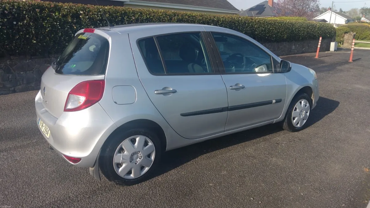 Renault Clio 1.2. NCT Tested & Taxed. - Image 4