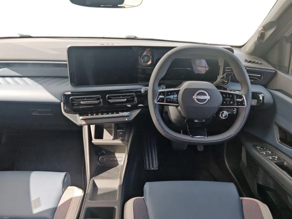 Nissan Micra 52kWH Evolve - Image 2