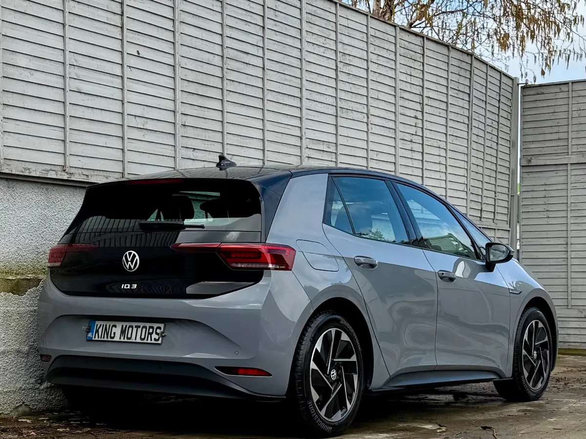 Volkswagen ID.3 2022 LIFE PRO PERFORMANCE / ALLOYS - Image 3