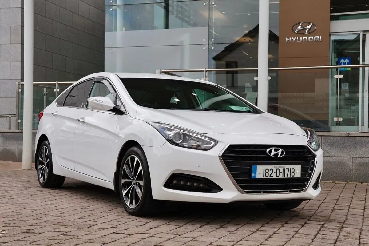 Hyundai i40 Comfort 1.7 Diesel - Image 1
