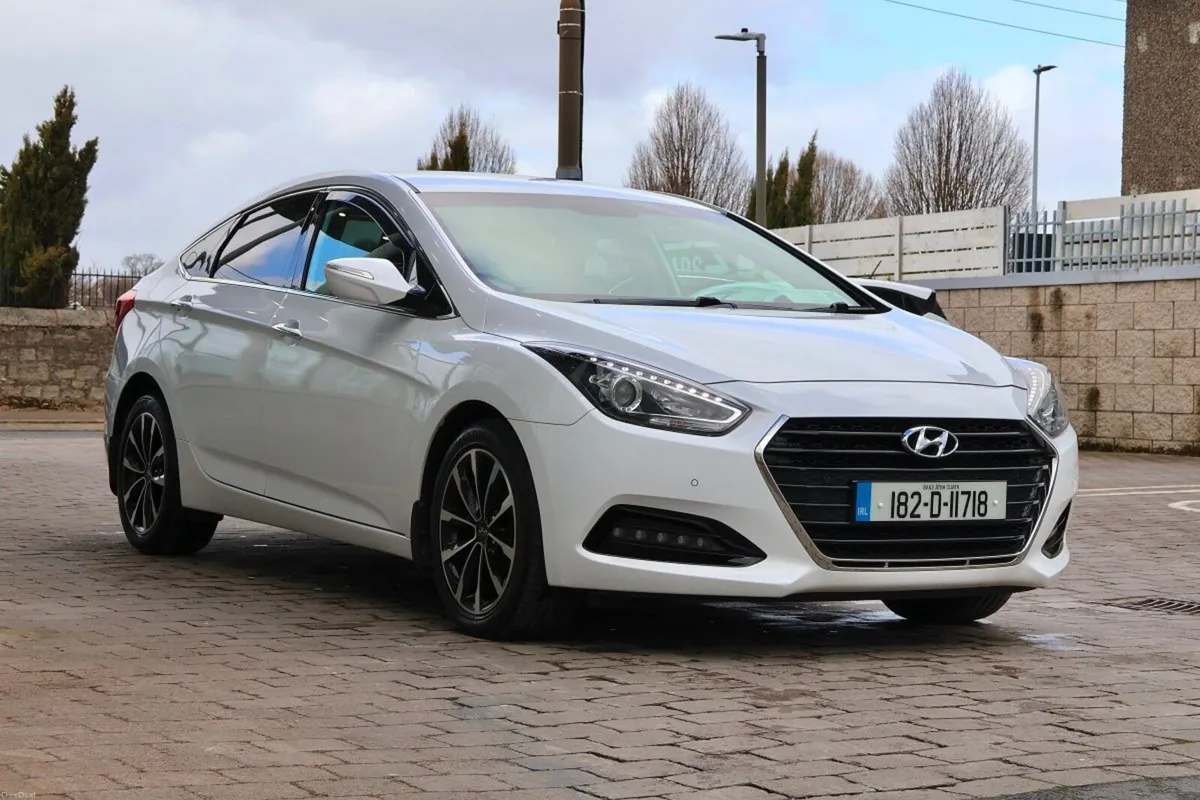 Hyundai i40 Comfort 1.7 Diesel - Image 3