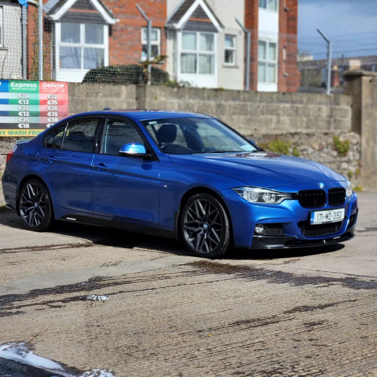 171 BMW 3-Series 2.0diesel AUTOMATIC - Image 2