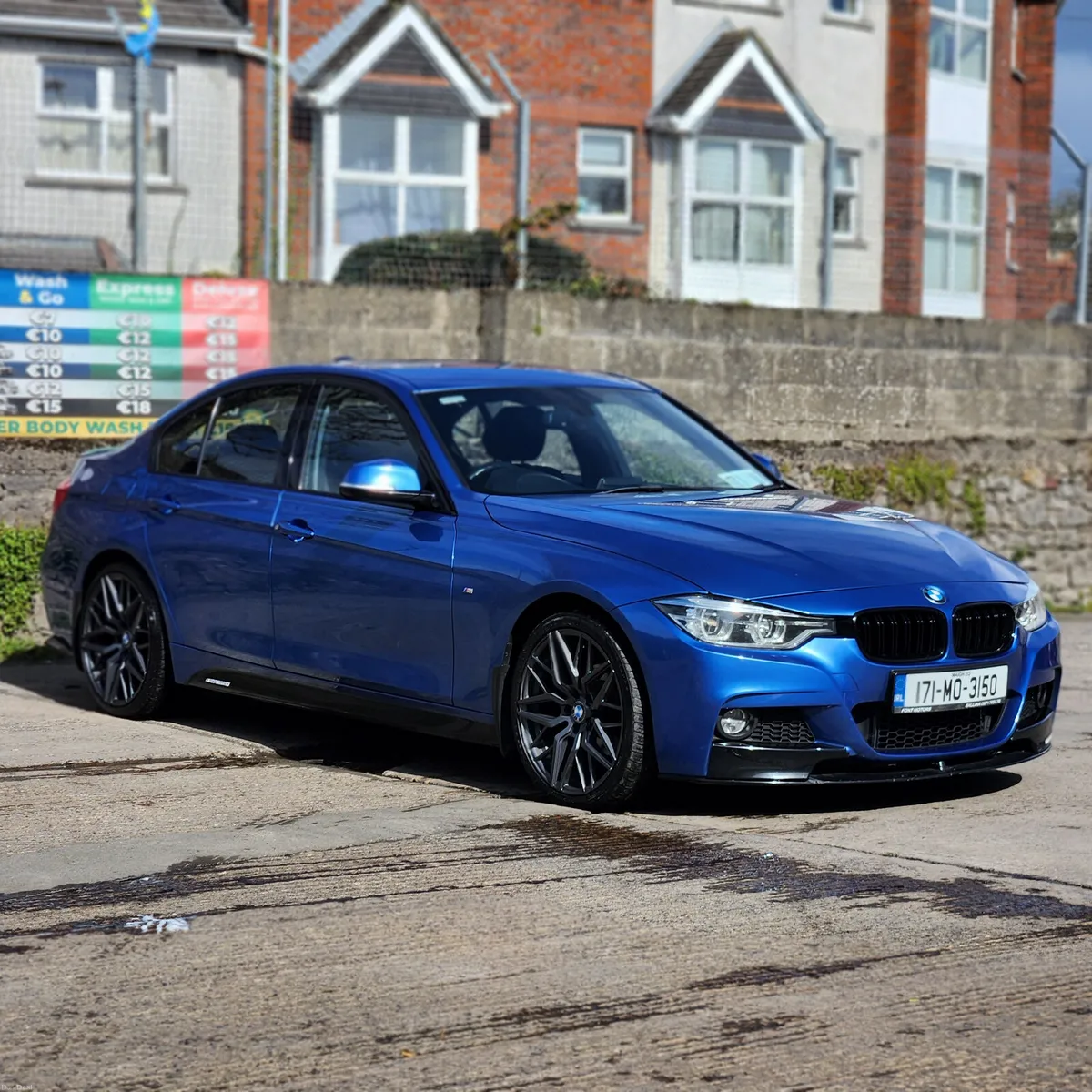 171 BMW 3-Series 2.0diesel AUTOMATIC - Image 1