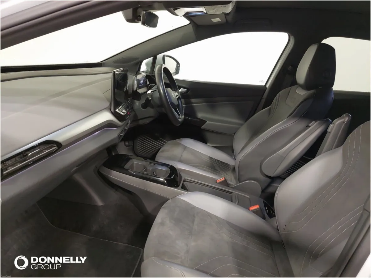 Volkswagen ID.5 Coupe Style Pro - Image 2