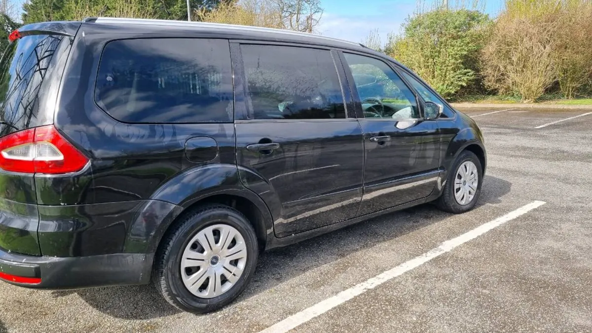 Ford Galaxy 2.0Diesel Automatic 7 seater - Image 4