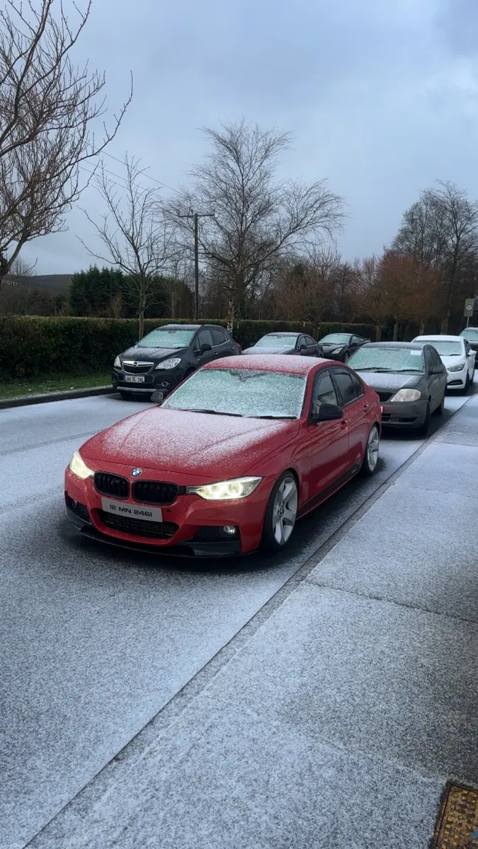 Bmw 3 series - Image 2