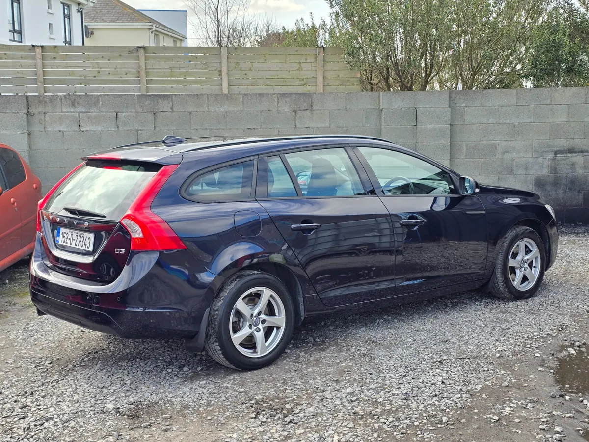 Volvo V60 2015 diesel ⛽️ €4990 - Image 4