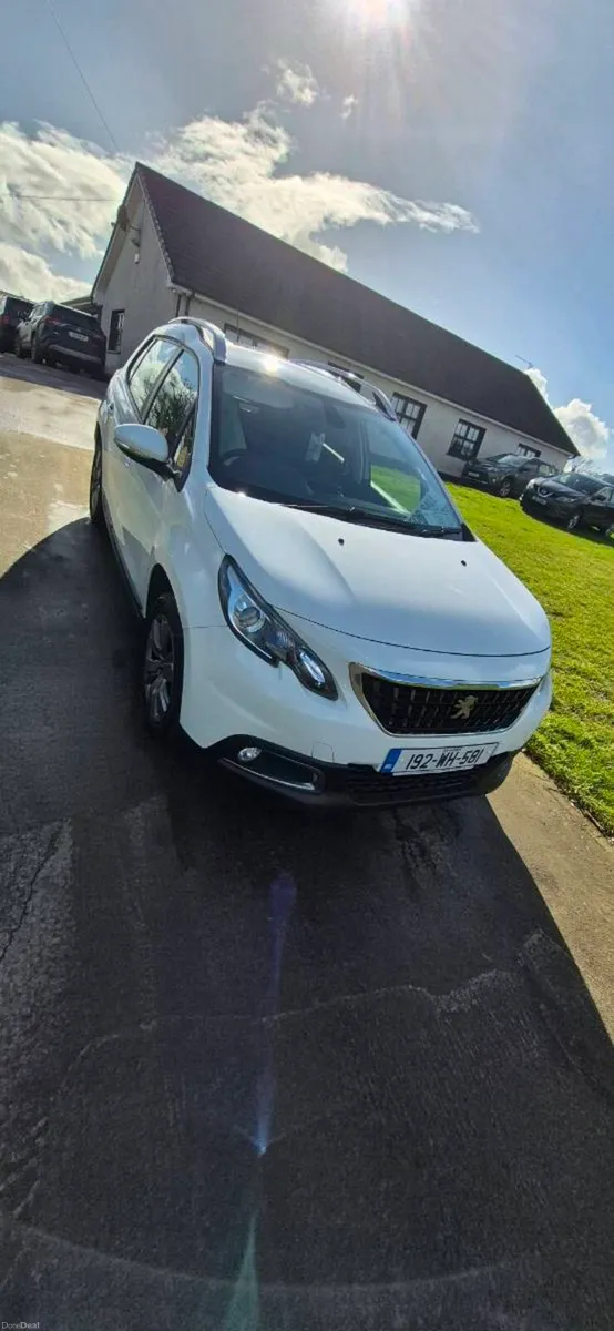 2019 Peugeot 2008 1.2 Petrol Automatic - Image 2