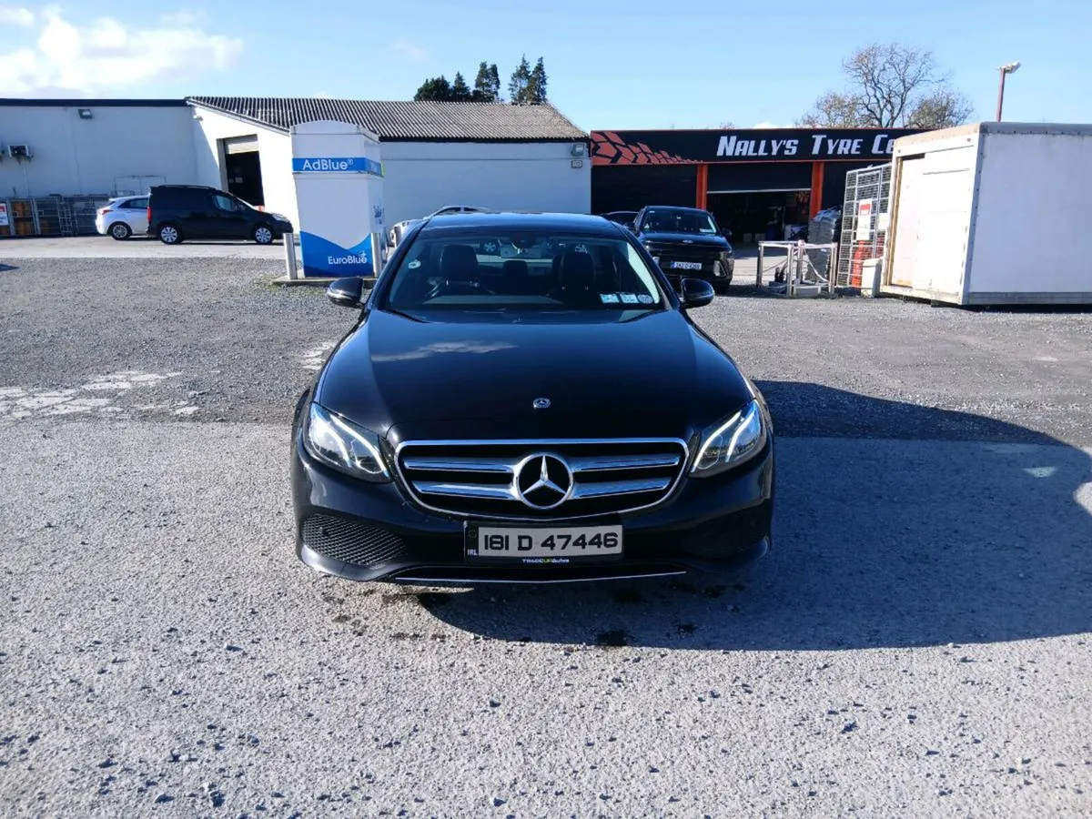 Mercedes Benze E class 220 d - Image 2