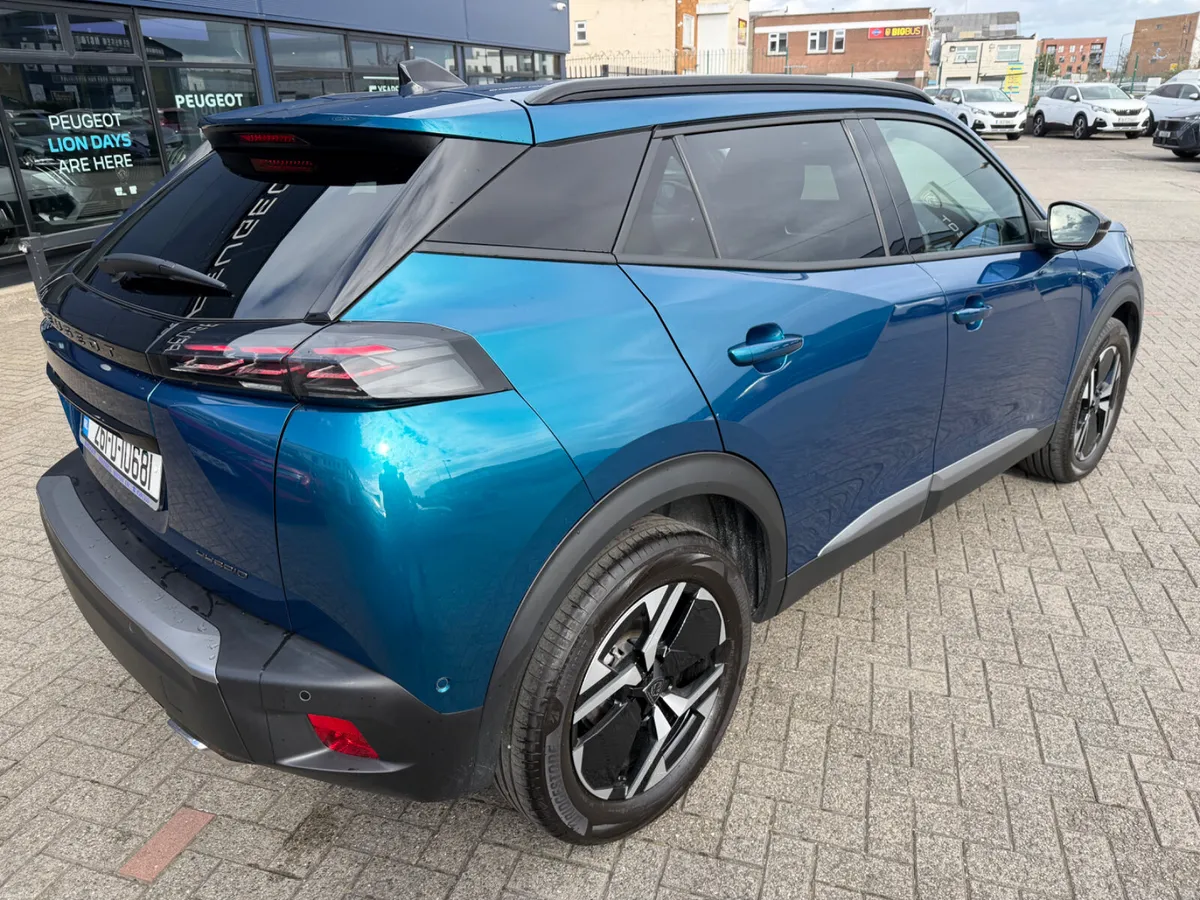 2026 Peugeot 2008 Allure Hybrid 145bhp - Image 3