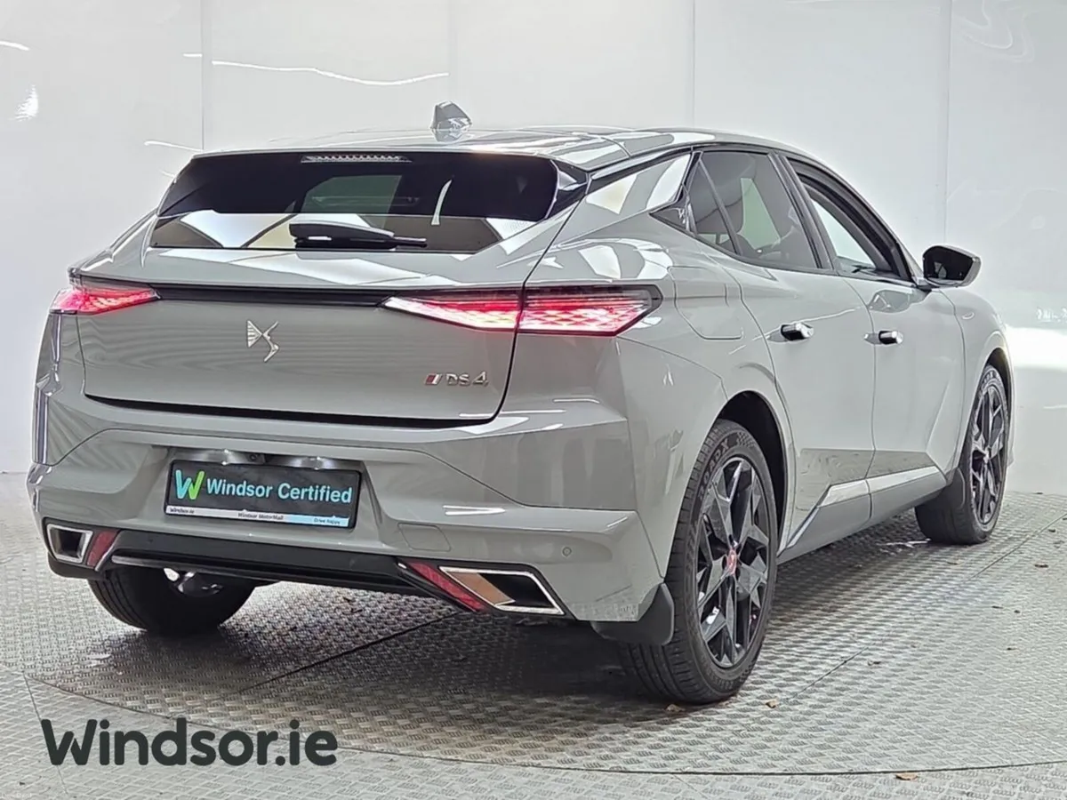DS Automobiles DS 4 1.5 BlueHDi 130 Auto Trocadero - Image 3