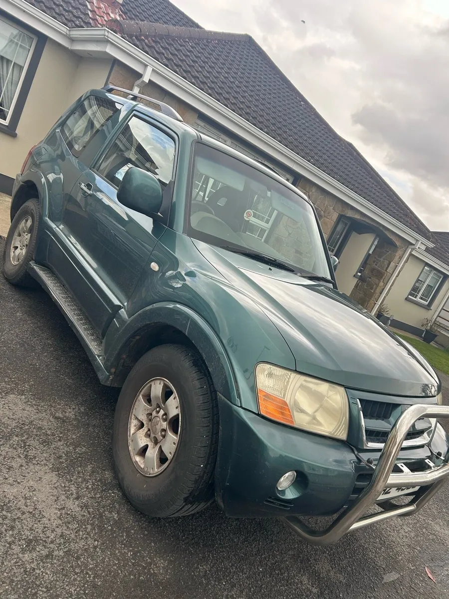 For sale Mitsubishi Pajero - Image 2