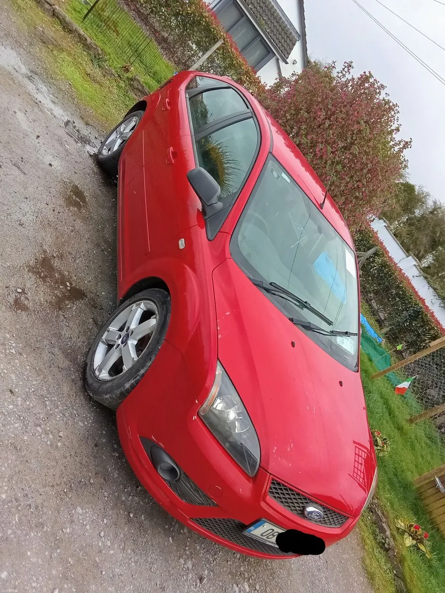 Ford Focus  Zetec 1.6 TDCi 2008 no nct - Image 1
