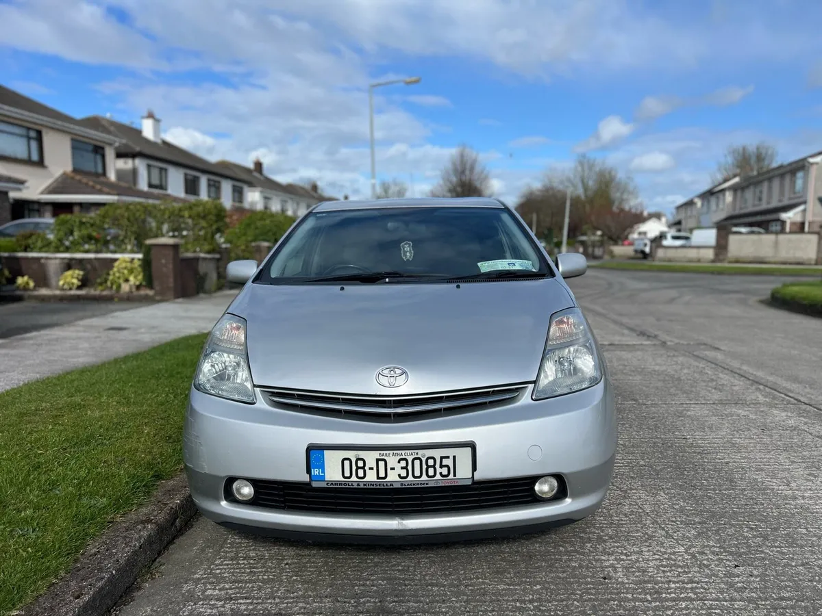 Toyota Prius 1.5 hybrid - Image 1