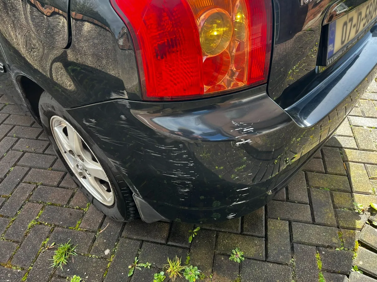 Toyota Corolla 1.4 VVTI petrol 2007 - Image 2