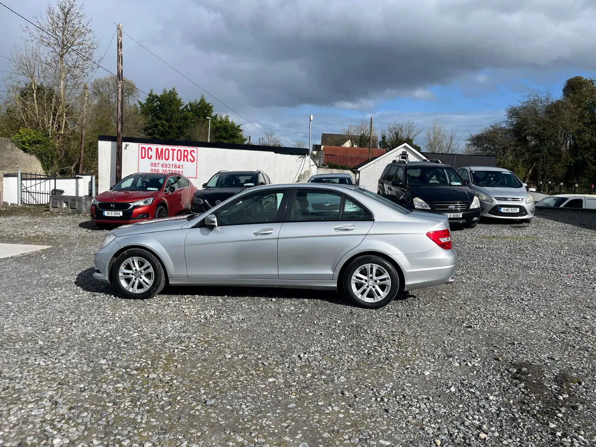 2013 Mercedes-Benz C220 cdi AUTO - Image 1