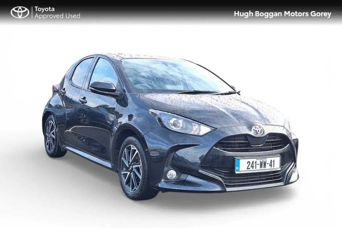 Toyota Yaris 1.5 LUNA SPORT 4DR - Image 1