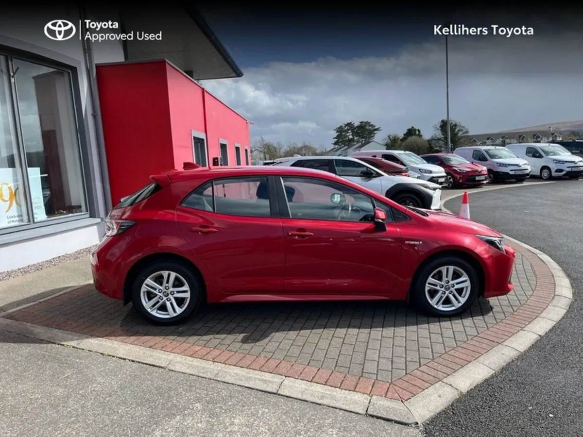 Toyota Corolla COROLLA HYBRID LUNA H/B - Image 3