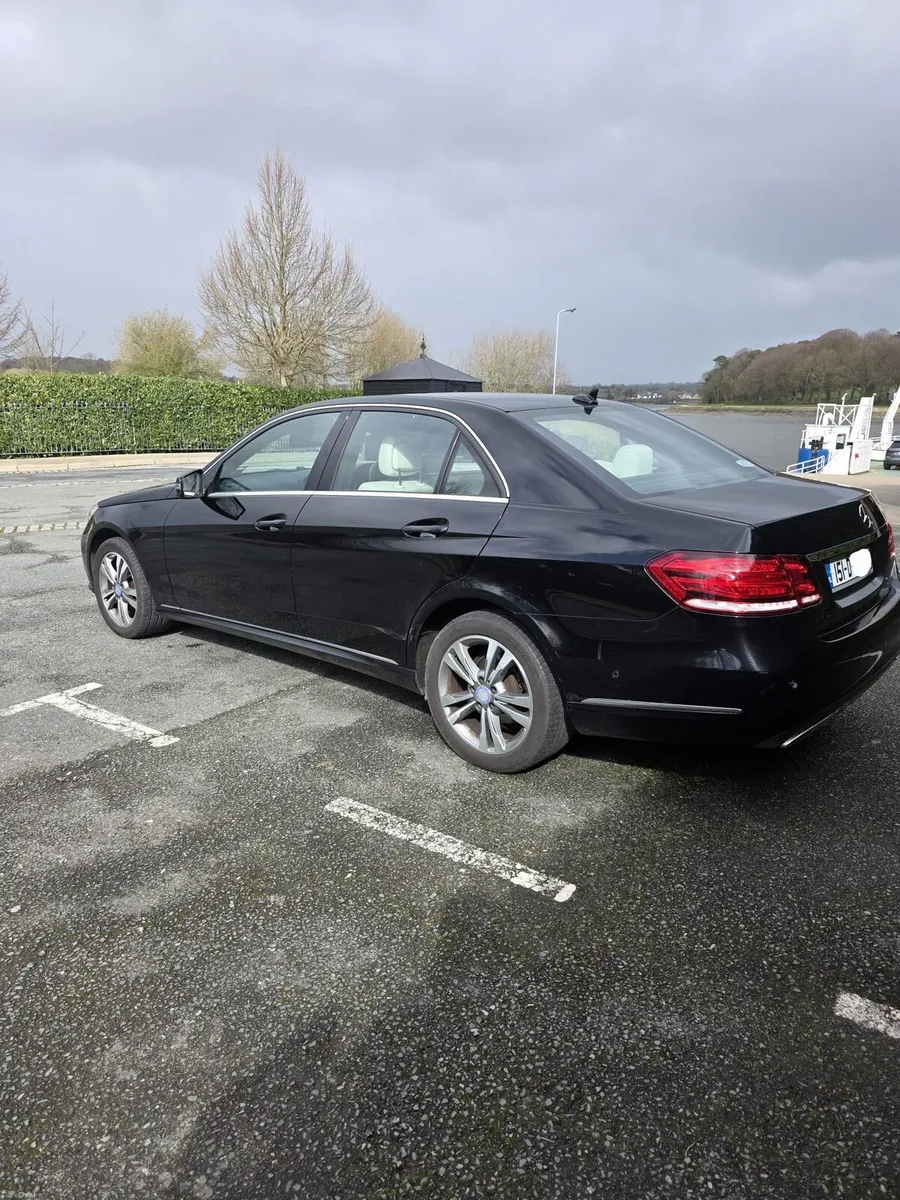 Mercedes E- Class 2015 - Image 3