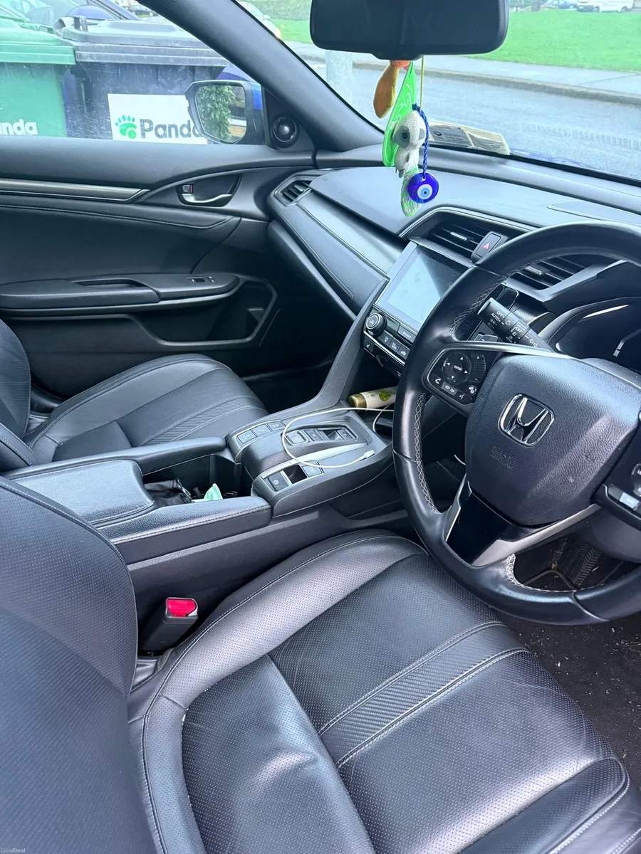 Honda Civic - Image 5