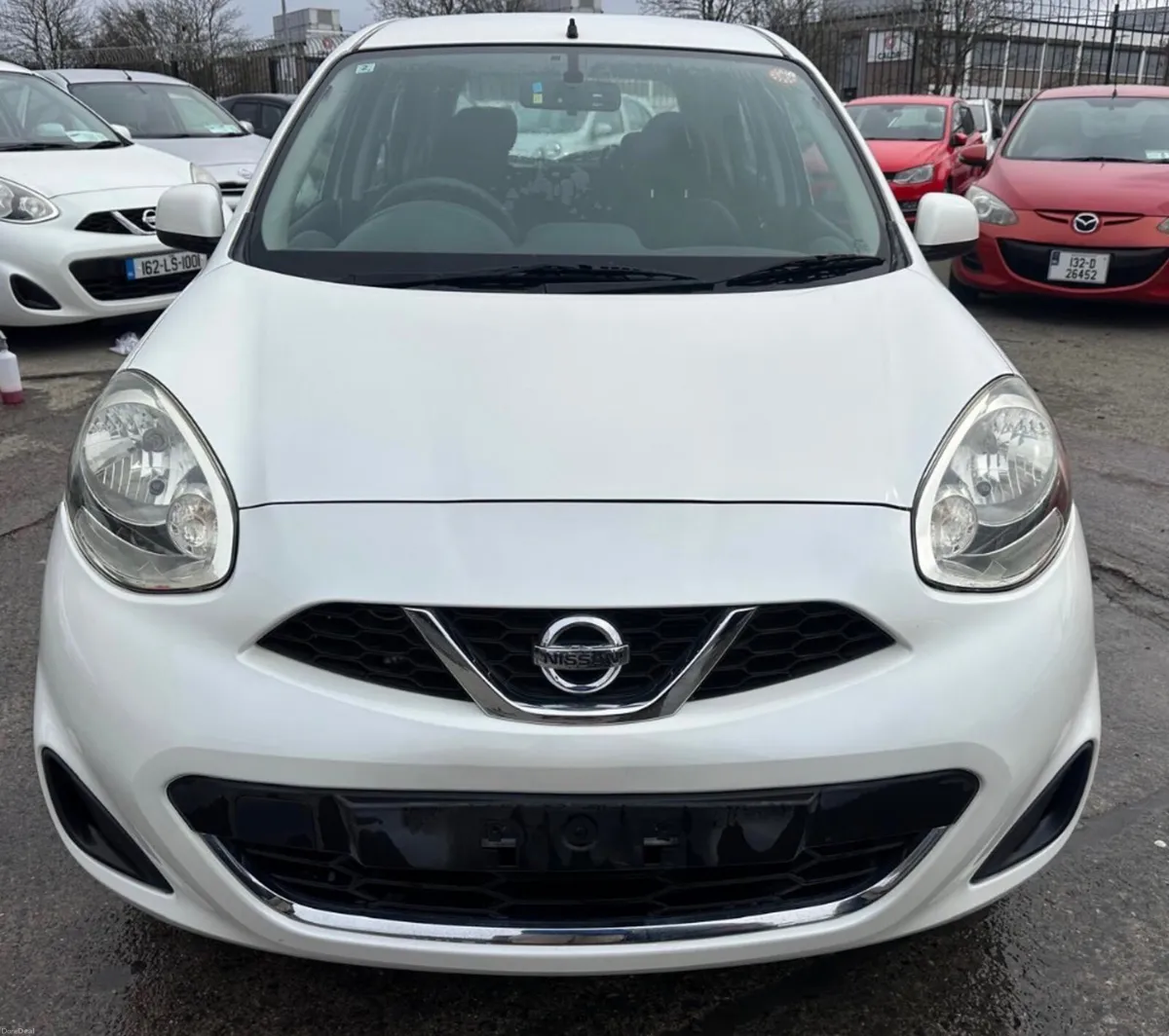 Nissan March 2016 Automatic/ New Nct / warranty. - Image 3