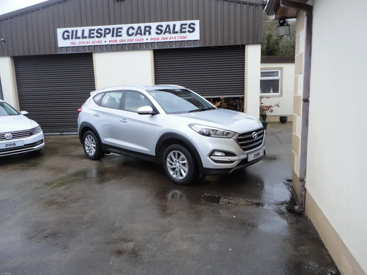 2016 Hyundai Tucson - Image 2