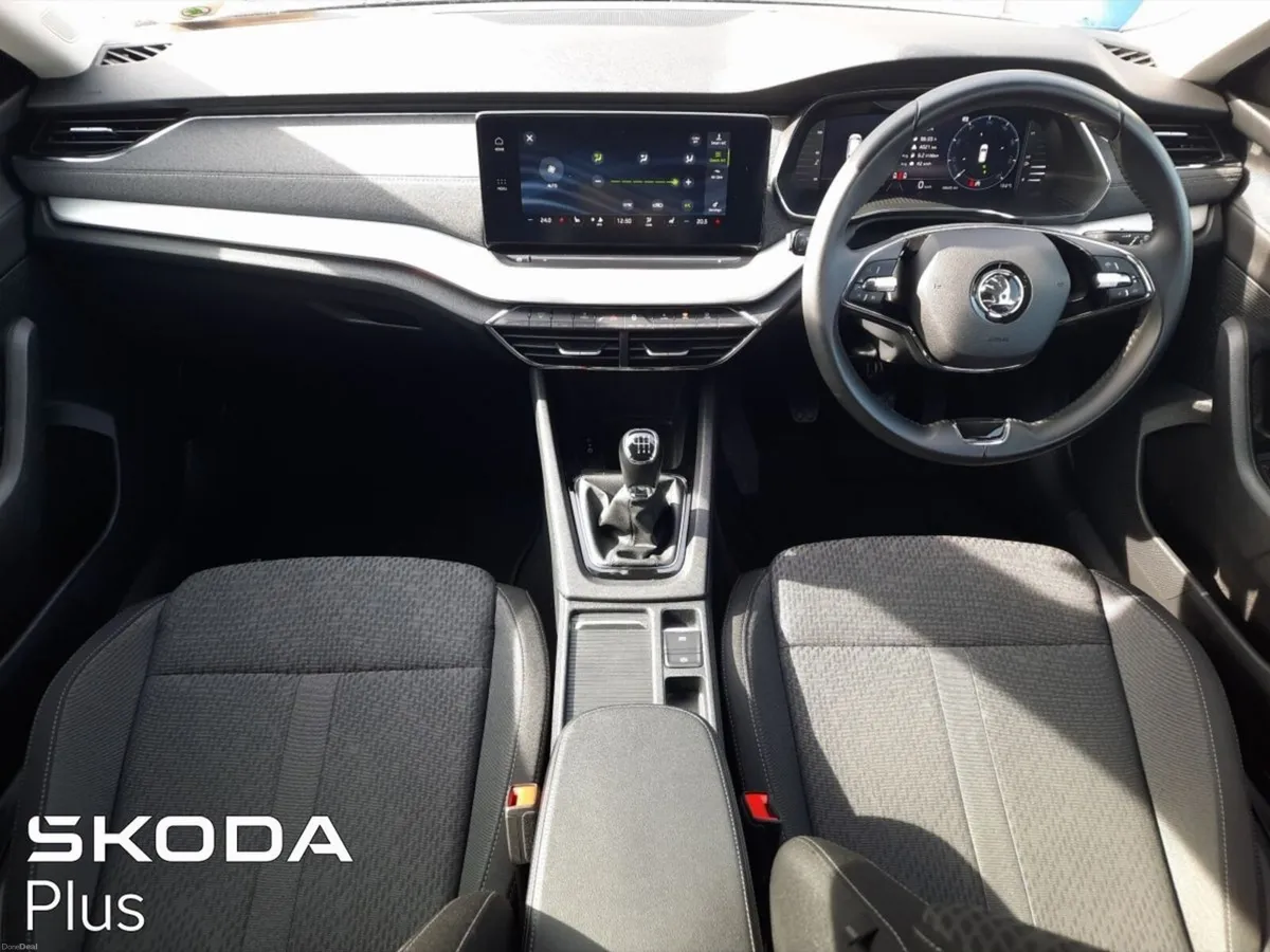 Skoda Octavia Combi STYLE 1.0TSI 110HP - Image 3